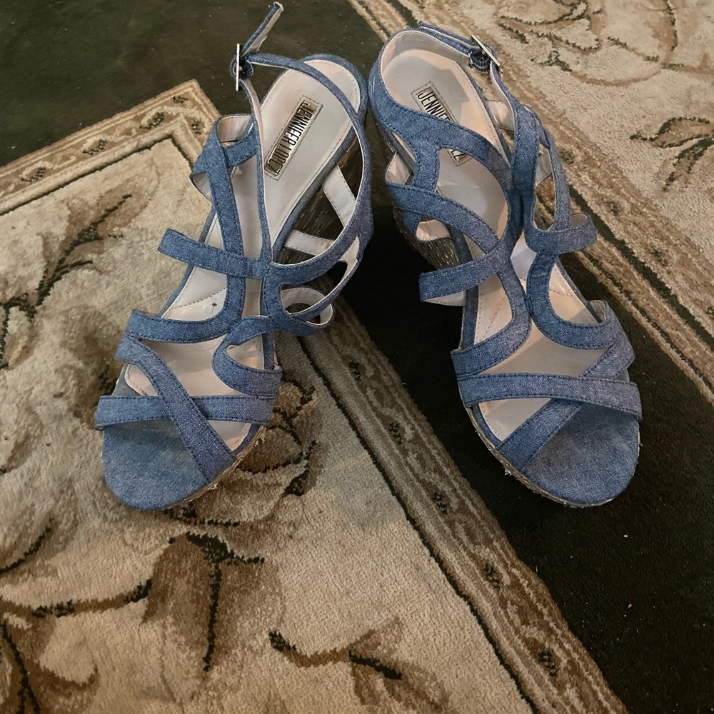 Jennifer Lopez Wedges